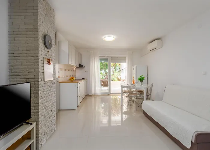 Modern Zen With Private Garden Porec